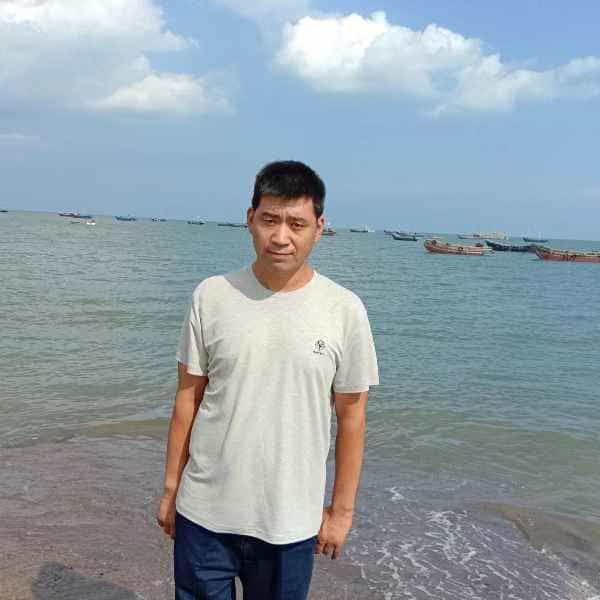 44岁岁辽宁单身帅哥 - 来宾吉缘网