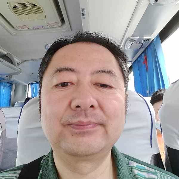 52岁岁辽宁单身帅哥 - 来宾吉缘网