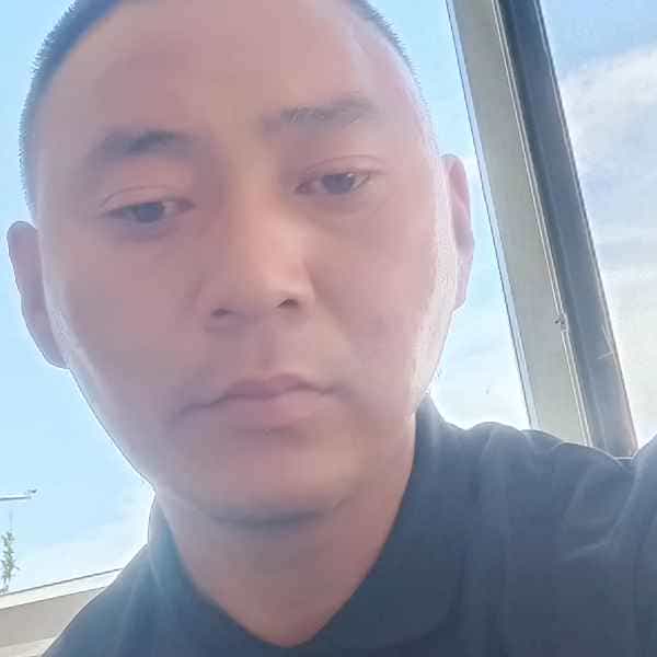 35岁岁内蒙古单身帅哥 - 来宾吉缘网