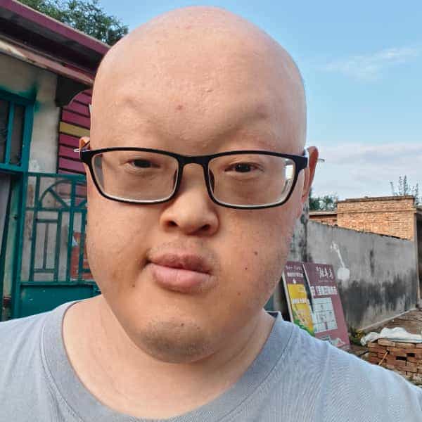 28岁岁山东单身帅哥 - 来宾吉缘网