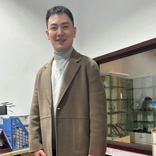 32岁岁四川单身帅哥 - 来宾吉缘网